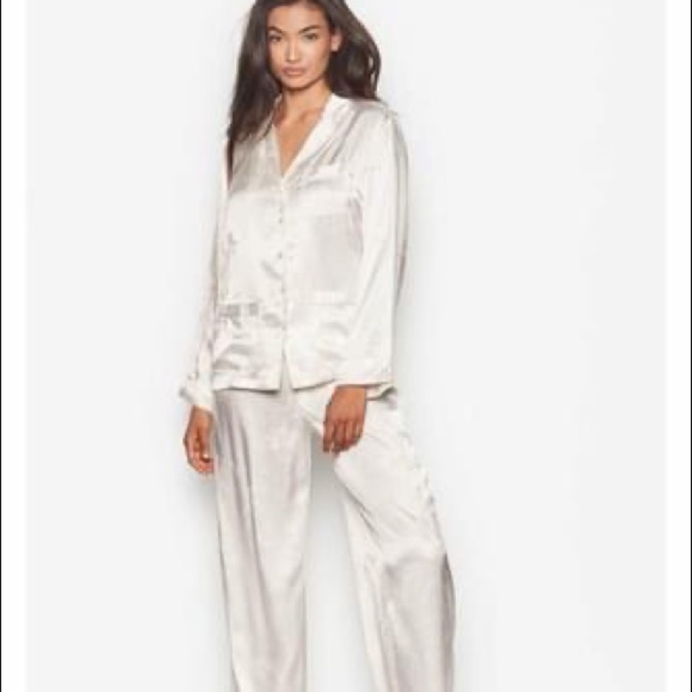 Victoria’s Secret silky pajama set